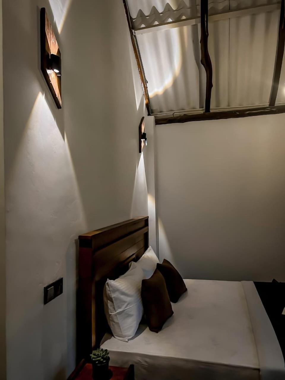 Hotel Haven Harbour à Ella Extérieur photo